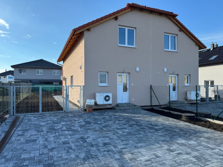 2024 Polerady, patrový 4+KK. 15.